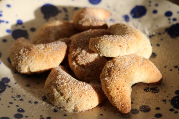 Aus der Weihnachtsbäckerei! ZIMT VANILLE KIPFERL – Quadratverliebt