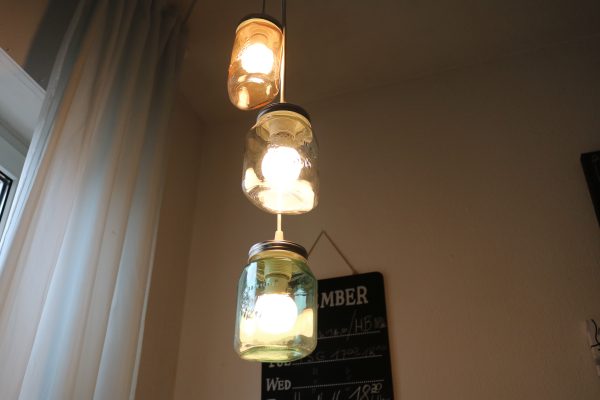 Lampe-aus-Einmachgläsern-DIY-1