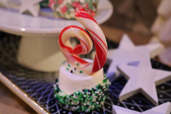 3 leckere Weihnachts-Kleinigkeiten mit Bruchschokolade, Marshmallows ...