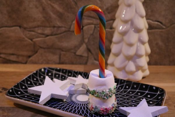 3 leckere Weihnachts-Kleinigkeiten mit Bruchschokolade, Marshmallows ...